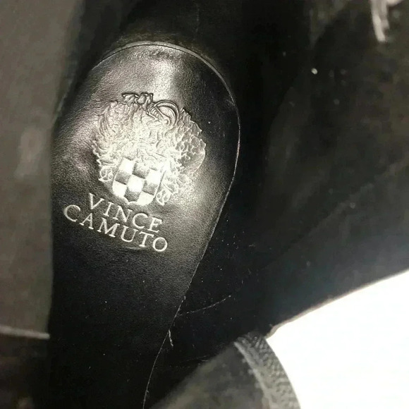 Vince Camuto Dustlie Goth 9M/40 Black Leather Ankle Bootie Chunky Heels Zip - Picture 7 of 9